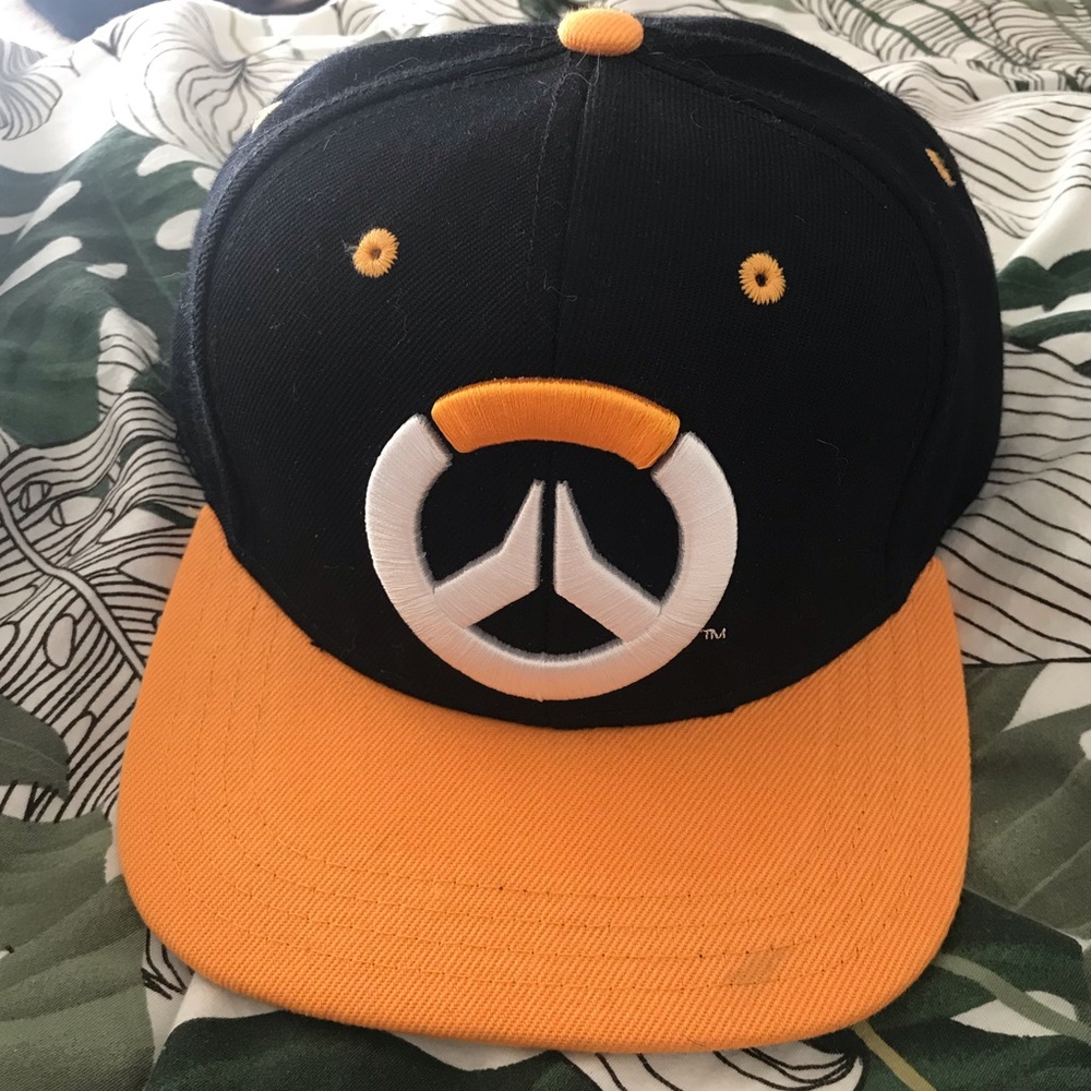 LAST CALL Overwatch snapback hat 🧢